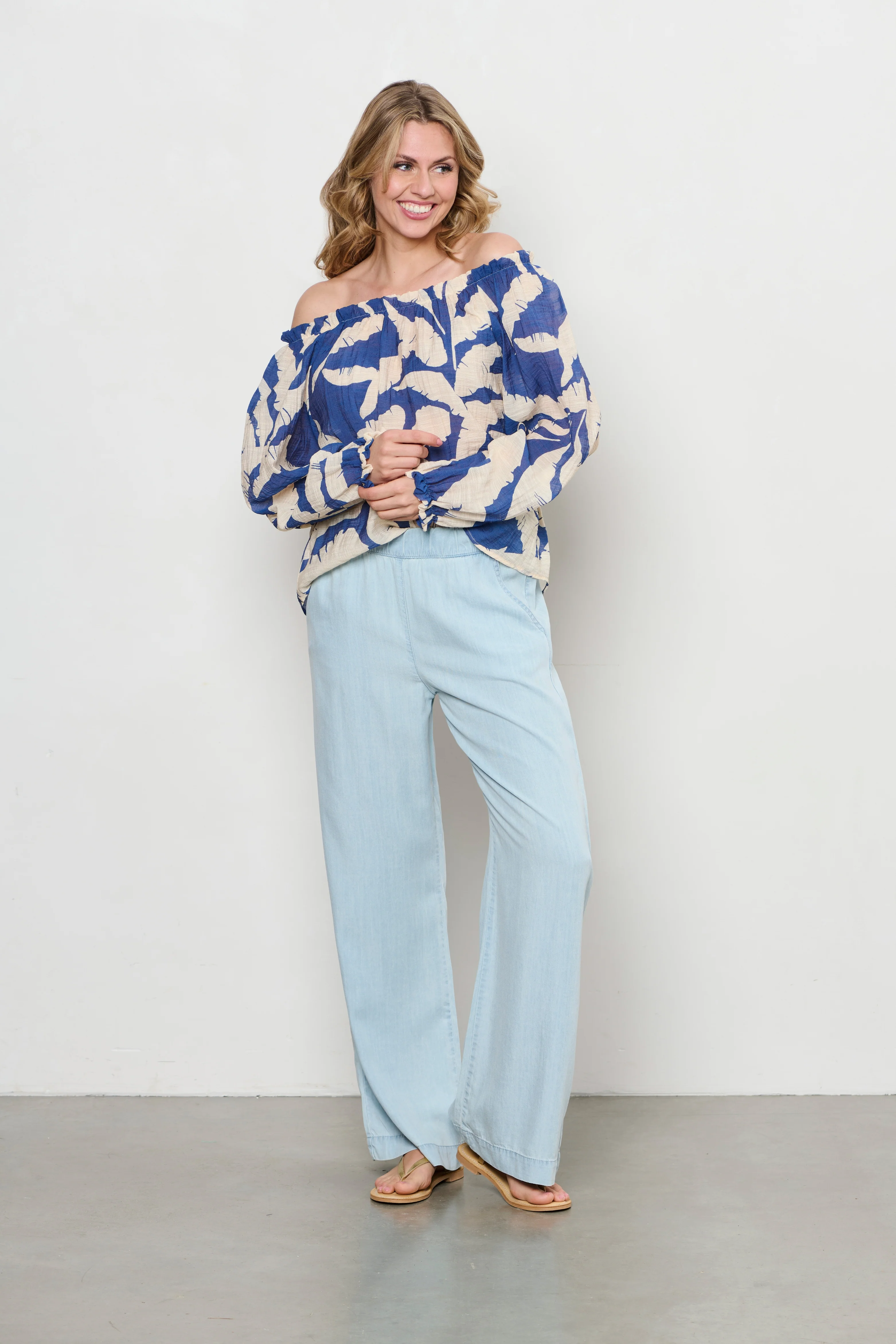 Blouse Acha Banana Leaf Cobalt Multi BL378 - Image 6