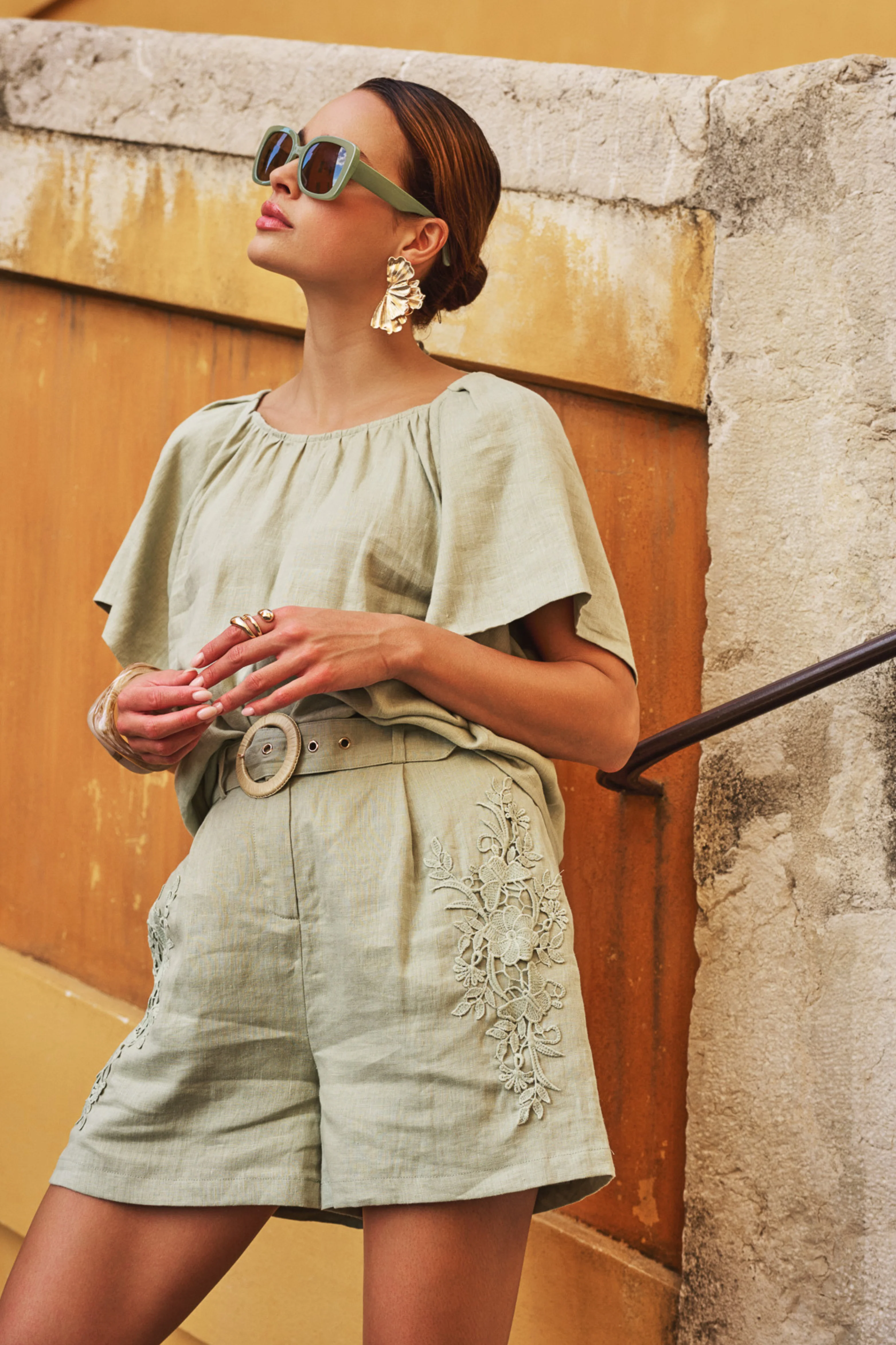 Blouse Back Detail Linen Soft Green HS26.28230 - Image 8