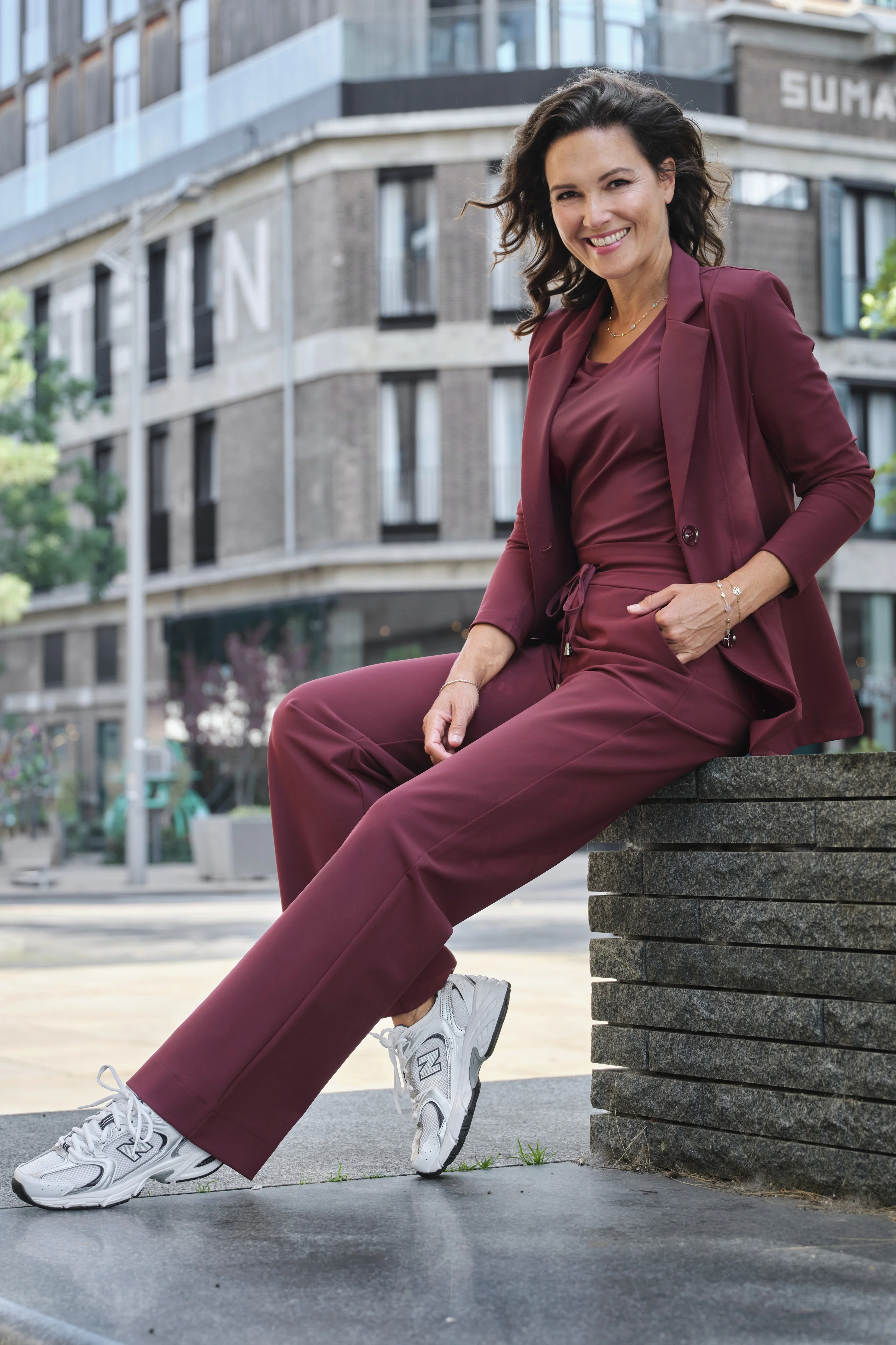 Bonded Travel Blazer Burgundy 202634 - Image 4