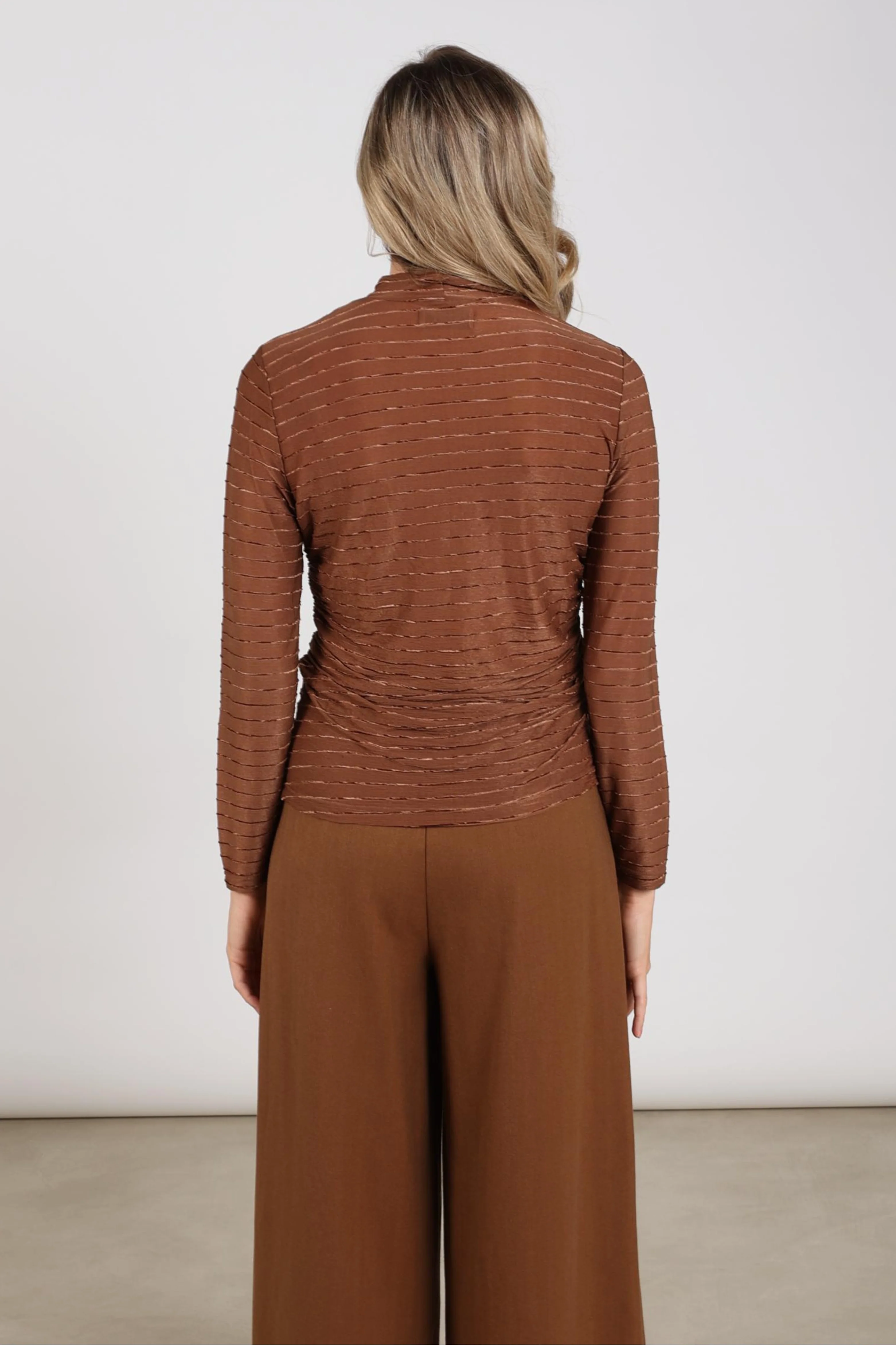 Top Gracie Stripe Espresso NKF01081 - Image 5