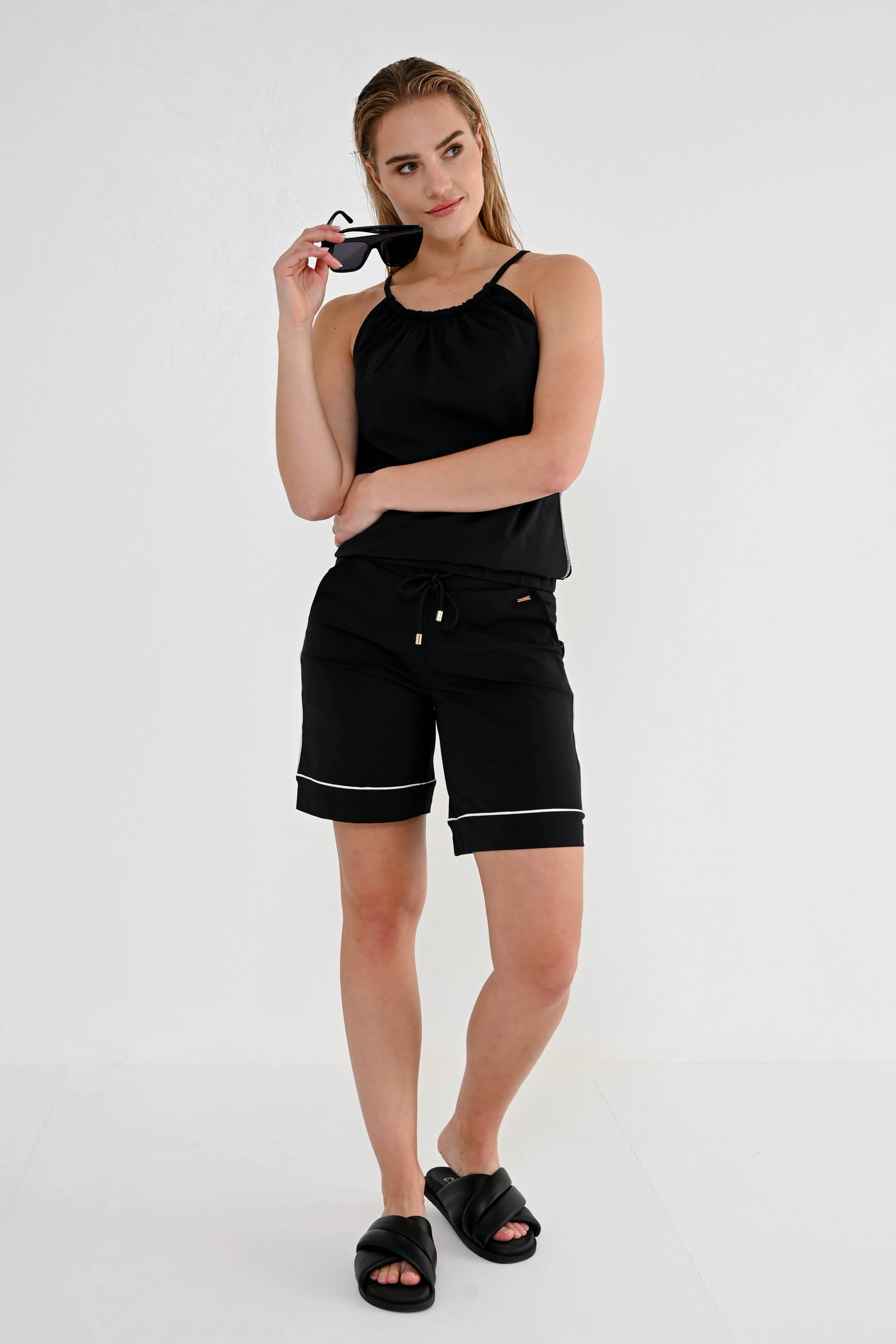 Travel Short Tuba Black - Image 4