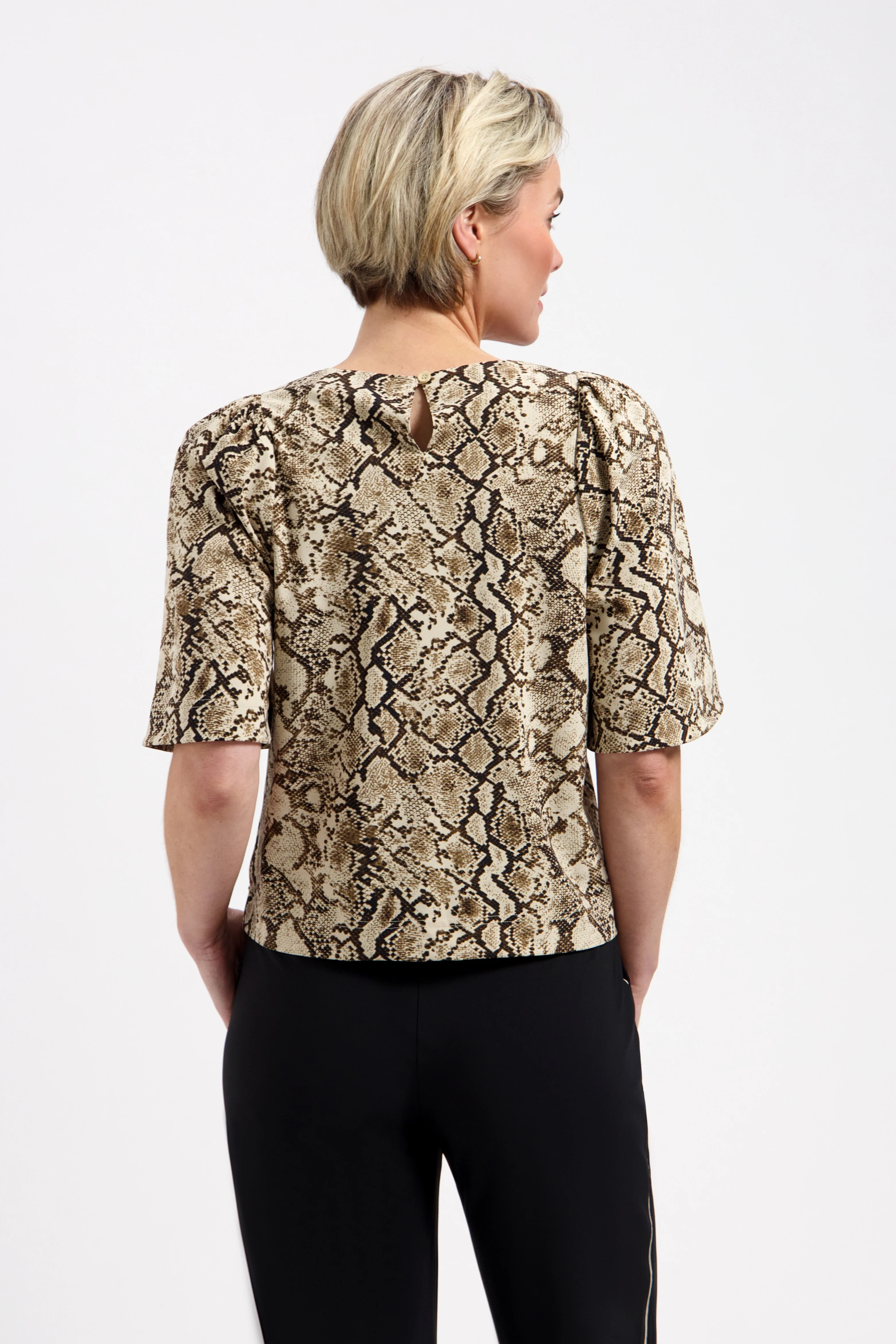 Travel Top Aston Snake Print L24-280-3140 - Image 3
